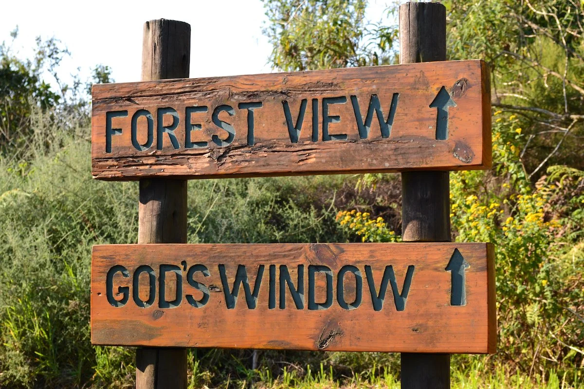 Schild vom Gods WIndow an der Panorama Route.