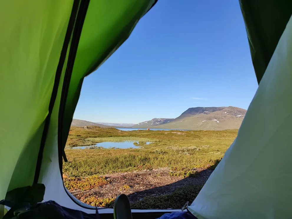 Schweden Survival Training Blick aus Zelt