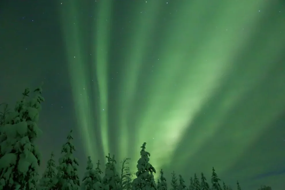 Schweden Nordlichter Strahlen